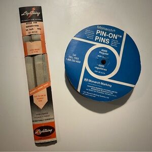 Vintage Sewing and Crafting Supplies - Vintage Lightning Zipper - Monarch Pins